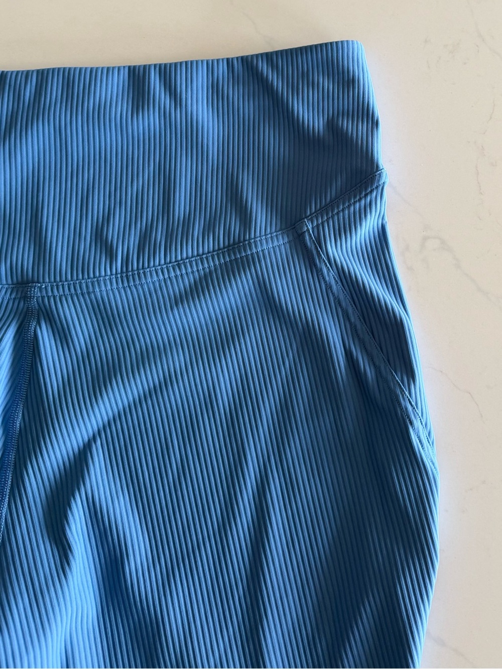 lululemon base pace 8” ribbed - Picture 7 of 16